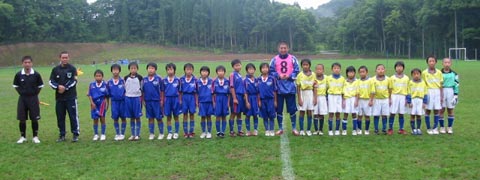 黒部中央サッカースポーツ少年団と大沢野少年サッカークラブ